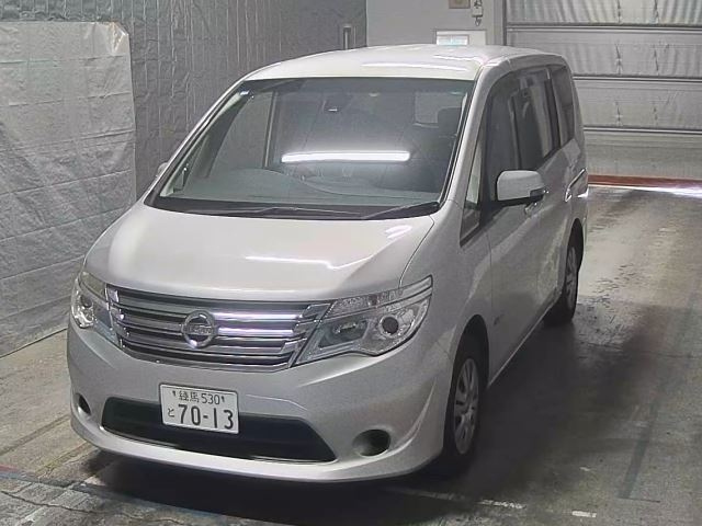 NISSAN SERENA 2015
