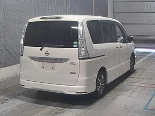 NISSAN SERENA 2015