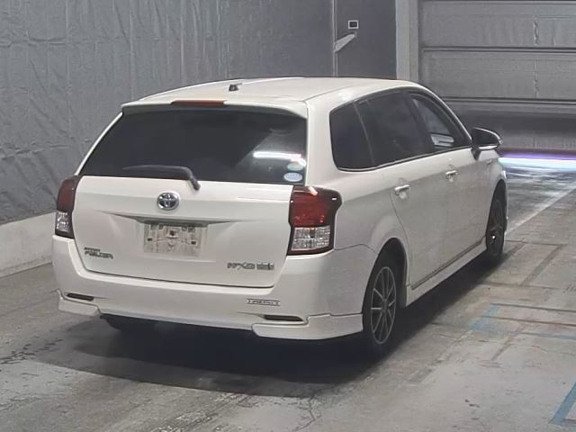 TOYOTA COROLLA FIELDER 2014