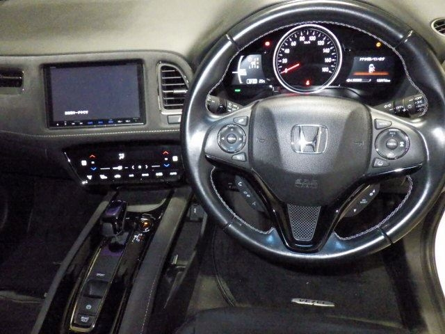 HONDA VEZEL 2017