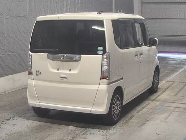 HONDA N BOX PLUS 2015