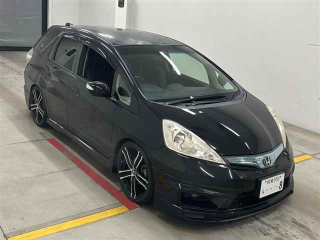 HONDA FIT SHUTTLE 2011
