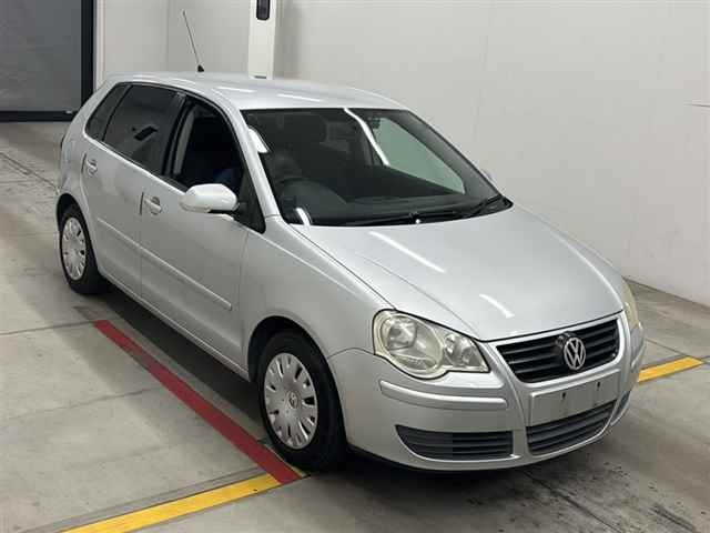 VOLKSWAGEN POLO 2008