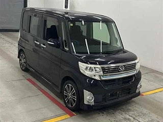 DAIHATSU TANTO 2014