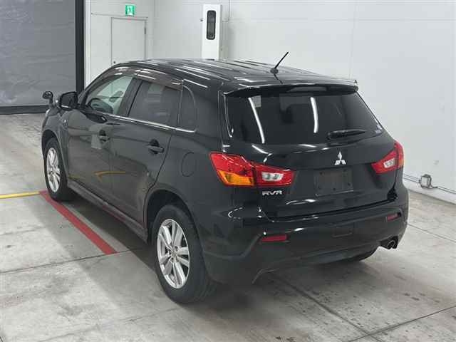 MITSUBISHI RVR 2011