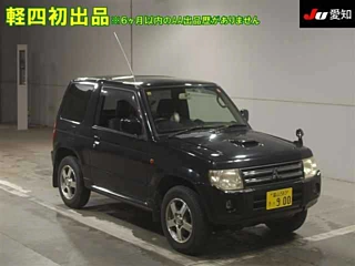 MITSUBISHI PAJERO MINI 2011