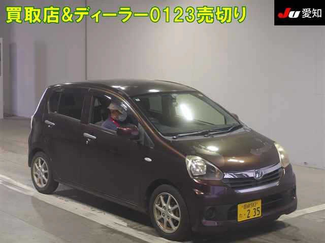 DAIHATSU MIRA E S 2013