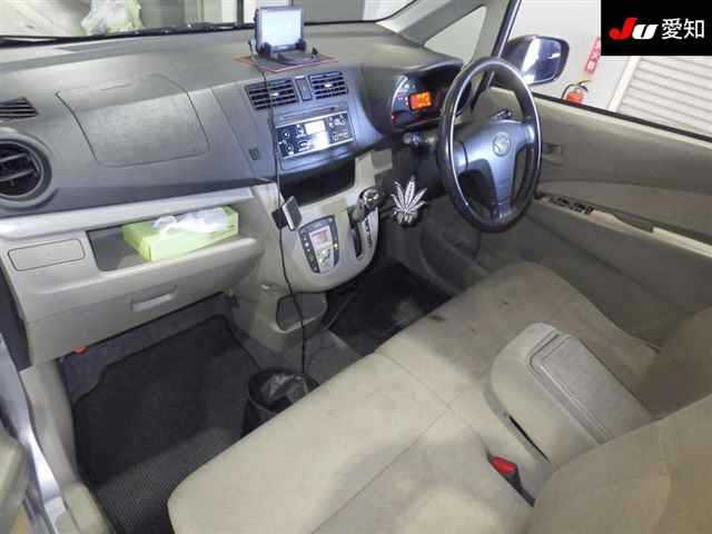 DAIHATSU MOVE 2013