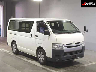 TOYOTA HIACE VAN 2016