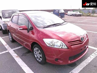 TOYOTA AURIS 2011