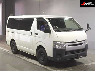 TOYOTA HIACE VAN 2017