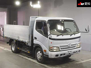 TOYOTA DYNA 2010