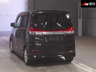 MITSUBISHI DELICA D2 2012