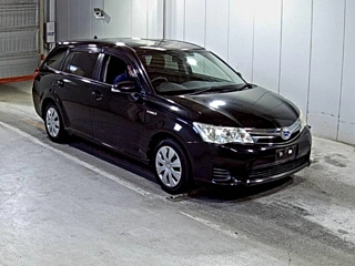 TOYOTA COROLLA FIELDER 2013