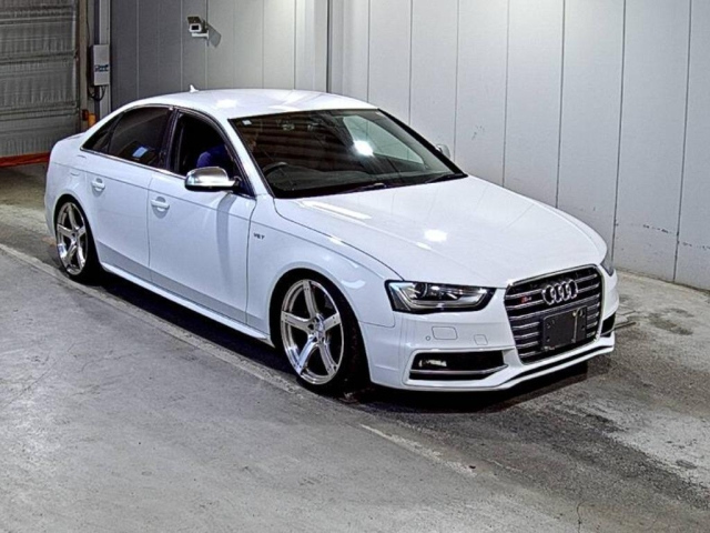 AUDI S4 2012