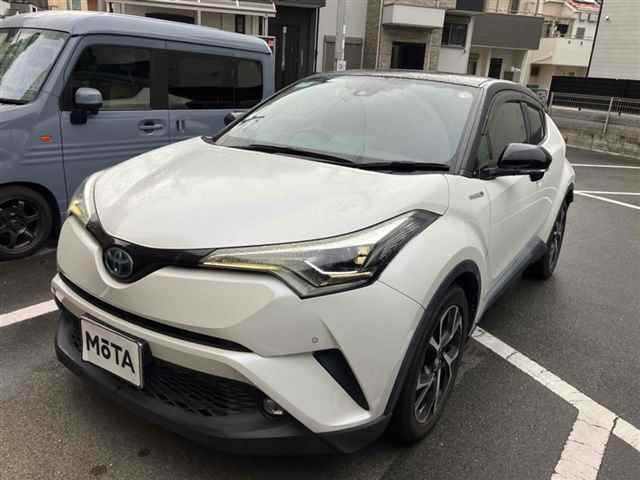 TOYOTA C-HR 2018