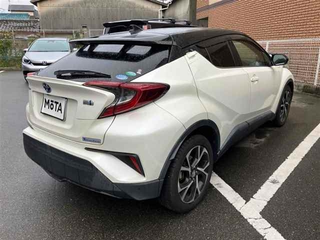TOYOTA C-HR 2018