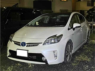 TOYOTA PRIUS 2013