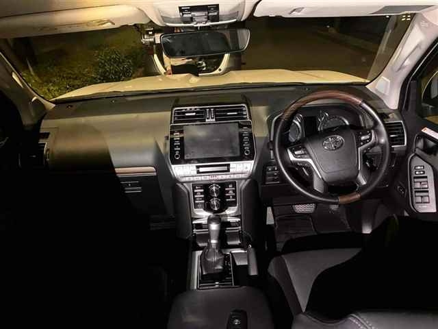 TOYOTA LAND CRUISER PRADO 2020