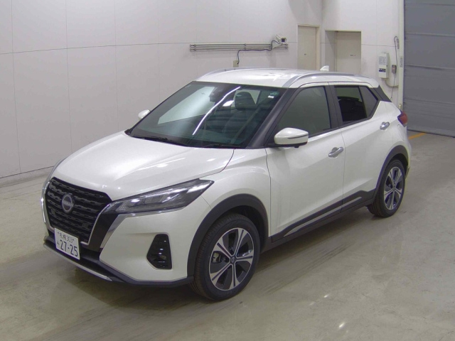 NISSAN KIX 2024