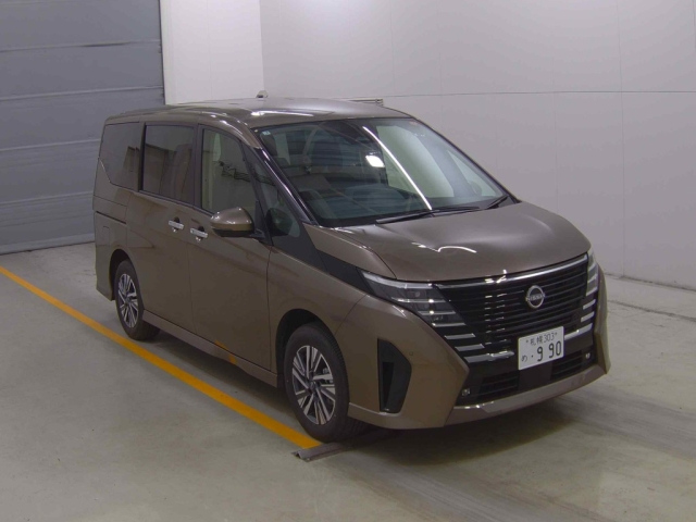 NISSAN SERENA 2025