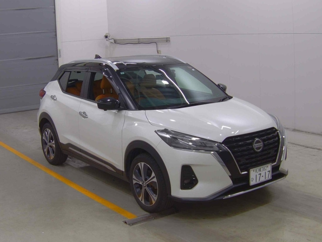 NISSAN KIX 2022