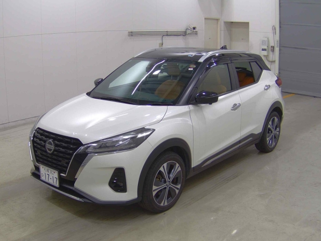 NISSAN KIX 2022