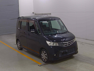 NISSAN ROOX 2010