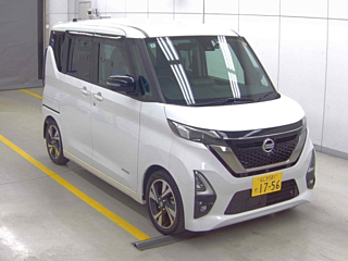 NISSAN ROOX 2022