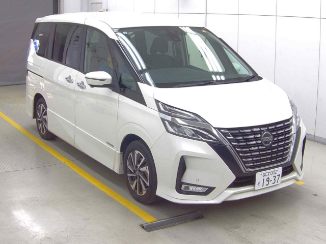 NISSAN SERENA 2019