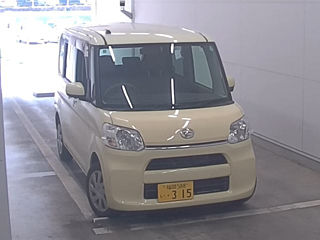 DAIHATSU TANTO 2015