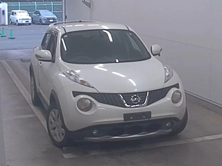 NISSAN JUKE 2011