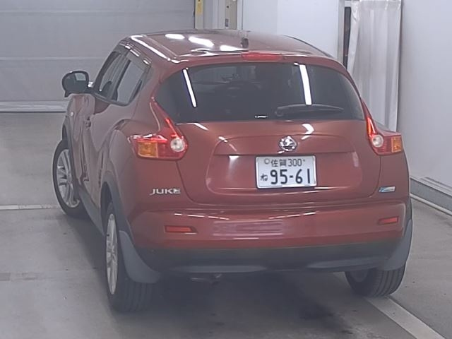 NISSAN JUKE 2011