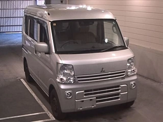 MITSUBISHI MINICAB VAN 2020