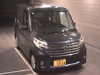 NISSAN DAYZ ROOX 2015