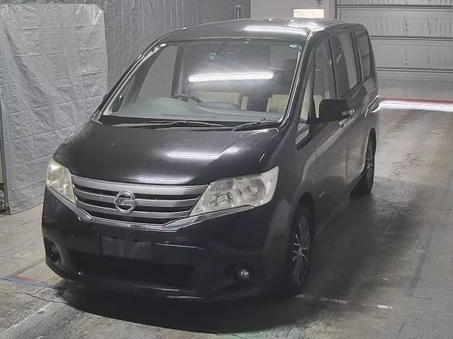 NISSAN SERENA 2013