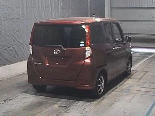 TOYOTA ROOMY 2020