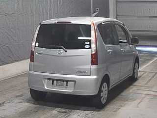 DAIHATSU MOVE 2010