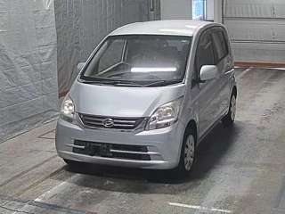 DAIHATSU MOVE 2010