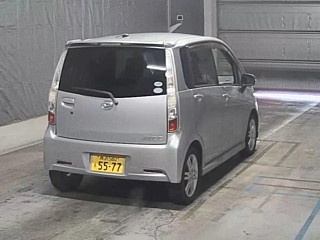 DAIHATSU MOVE 2011
