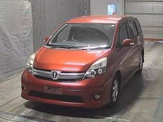 TOYOTA ISIS 2012