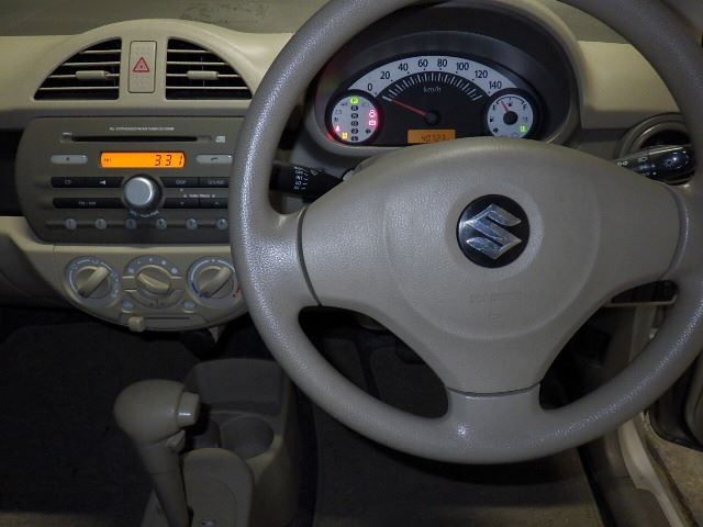 SUZUKI ALTO 2011