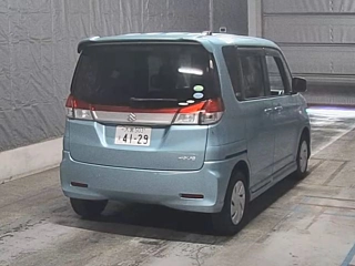 SUZUKI SOLIO 2015