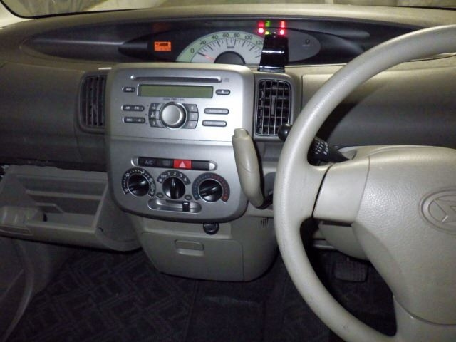 DAIHATSU TANTO 2008