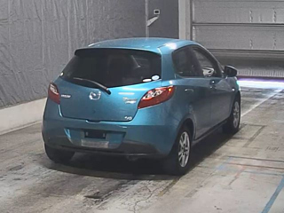 MAZDA DEMIO 2012