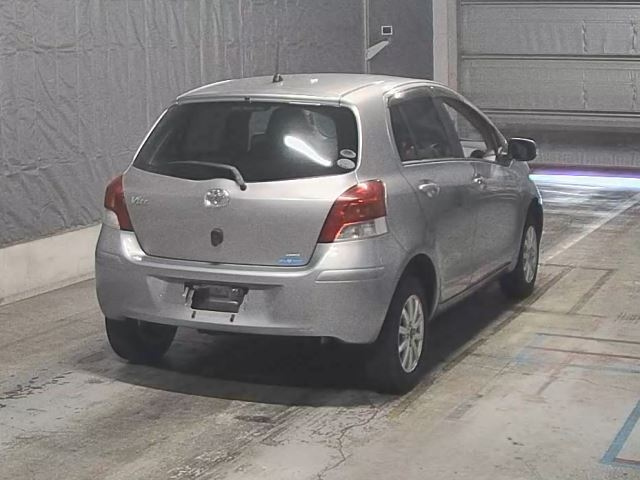 TOYOTA VITZ 2008