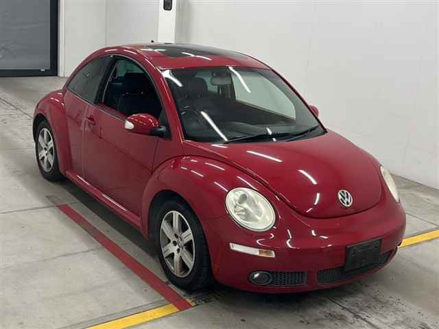 VOLKSWAGEN NEW BEETLE 2008