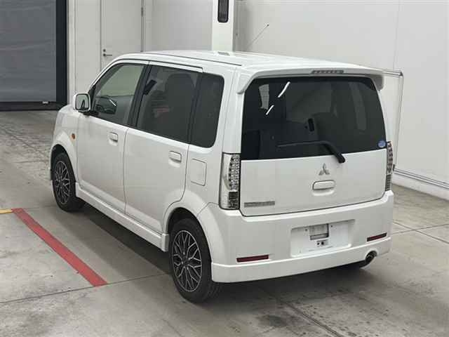 MITSUBISHI EK SPORTS 2013