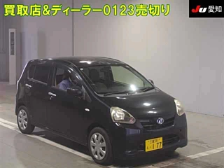 DAIHATSU MIRA E S 2012