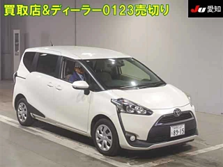 TOYOTA SIENTA 2015